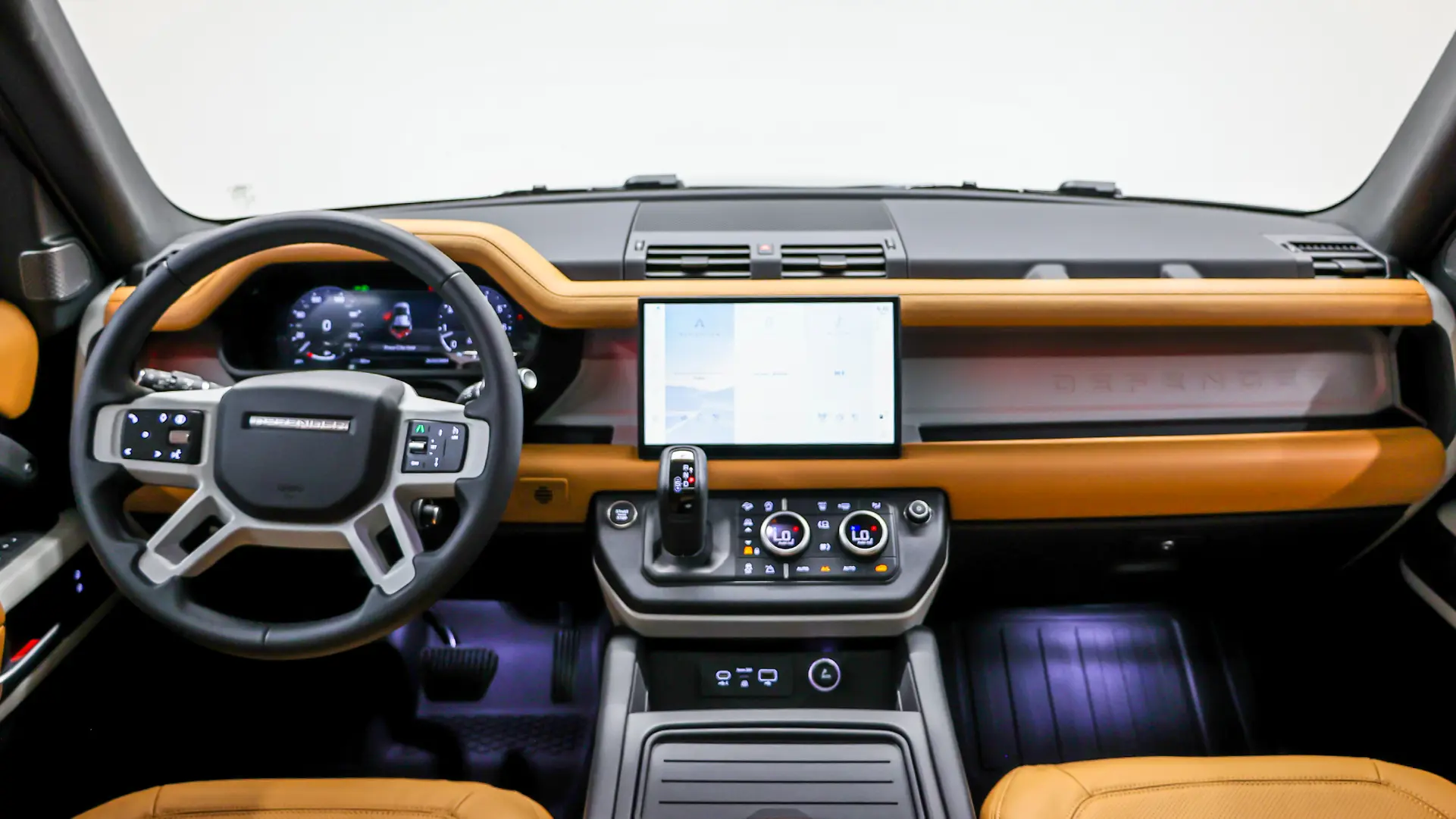 Range Rover Defender  BLACK 2024 Rental Dubai