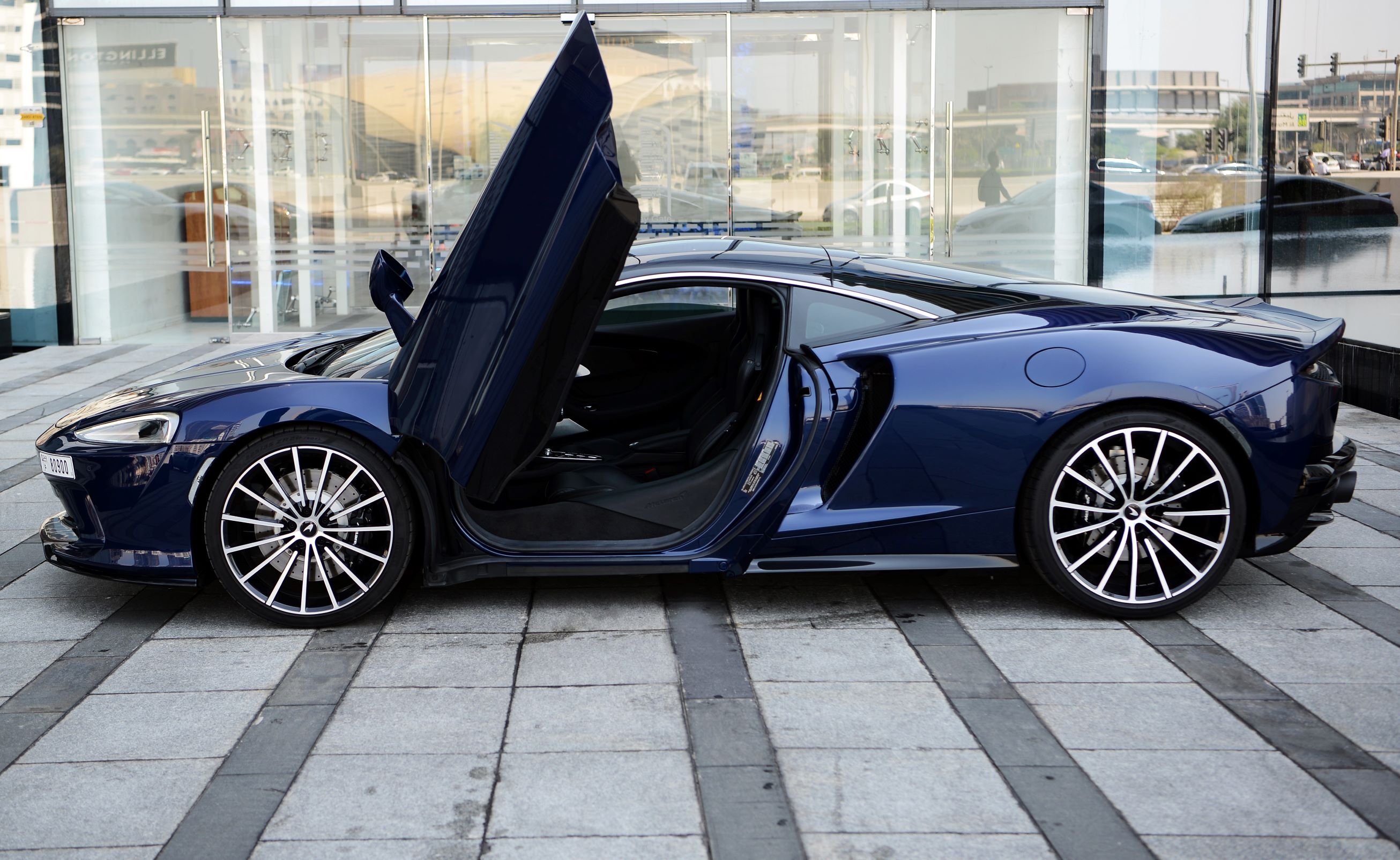 McLaren GT  BLUE 2020 Rental Dubai