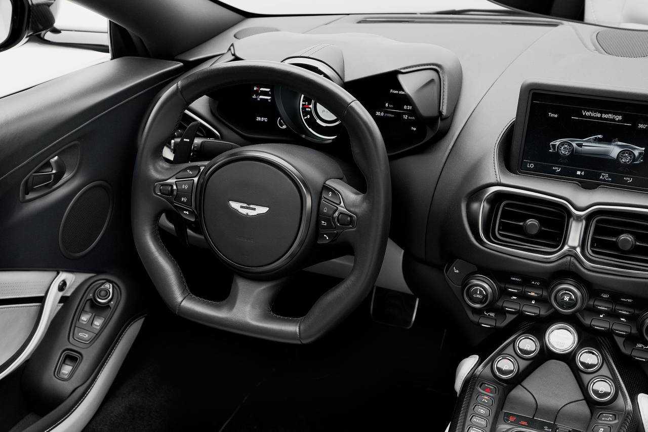 Aston Martin Vantage   WHITE 2022 Rental Dubai