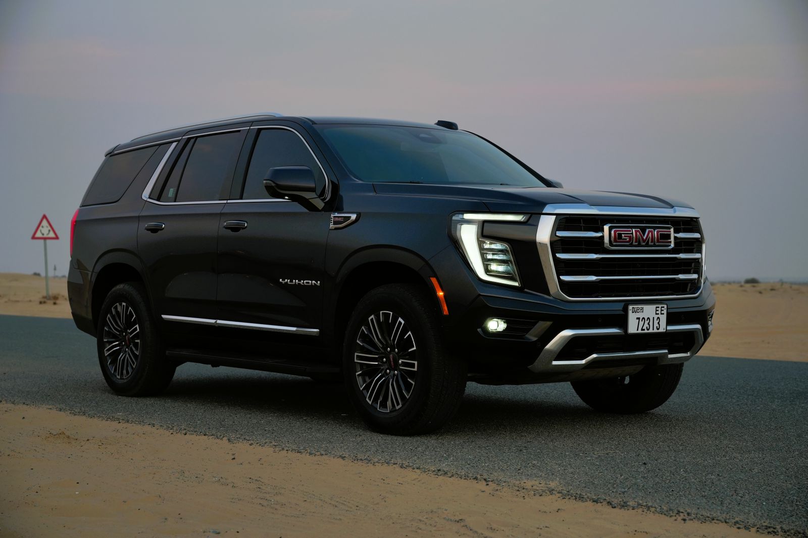 GMC Yukon 2025  BLACK 2025 Rental Dubai
