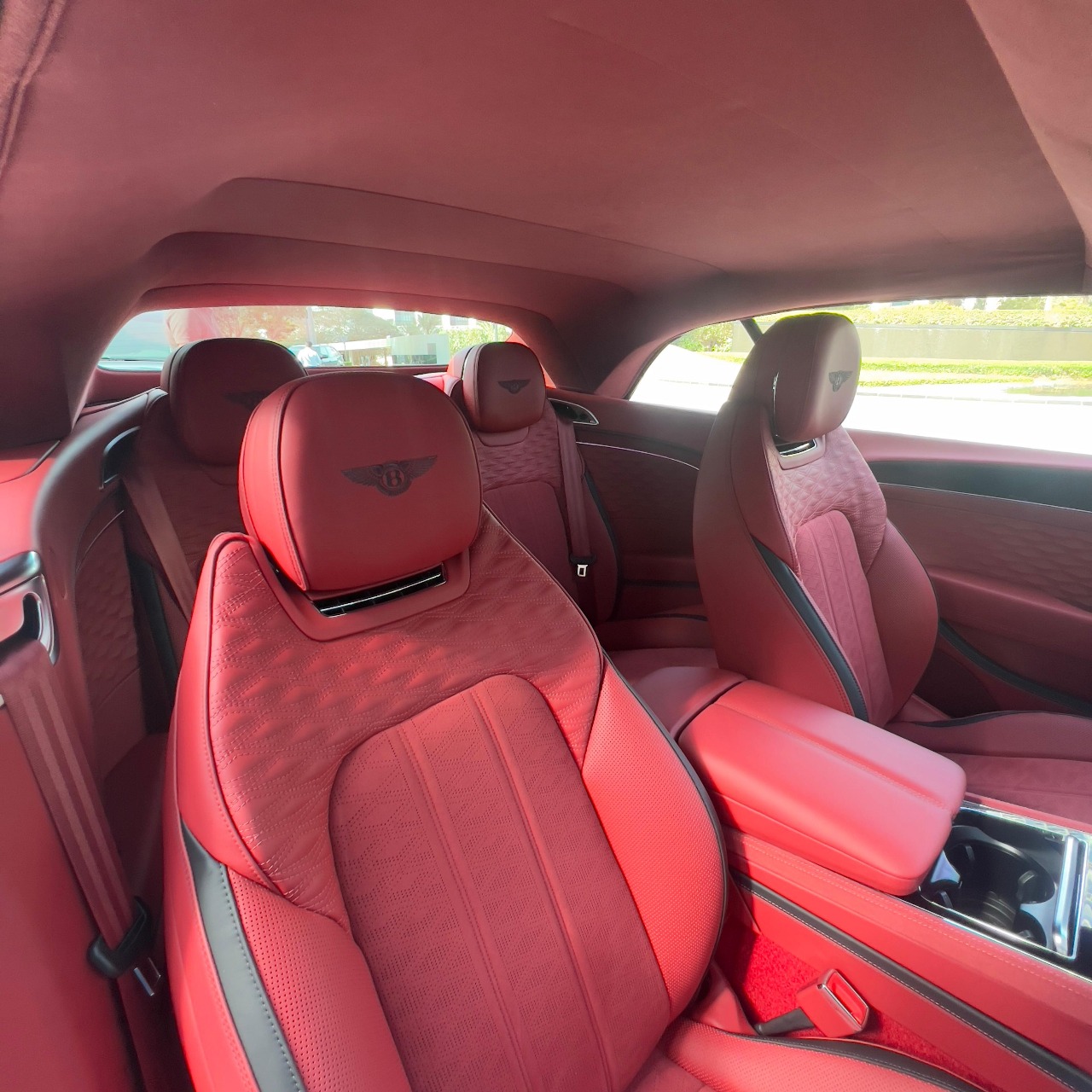 Bentley Continental GTC 2025  BLACK 2025 Rental Dubai