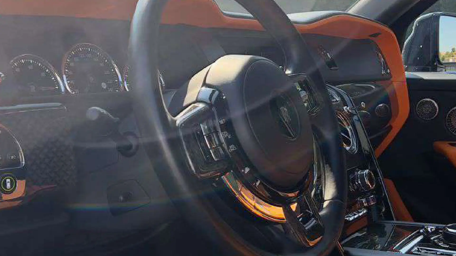 Rolls-Royce Cullinan Black Badge  BLACK 2022 Rental Dubai