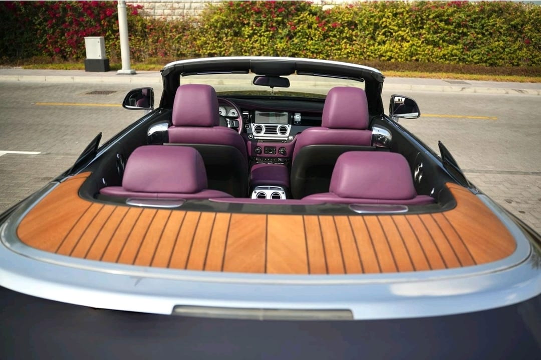 Rolls Royce Dawn    Silver 2023 Rental Dubai