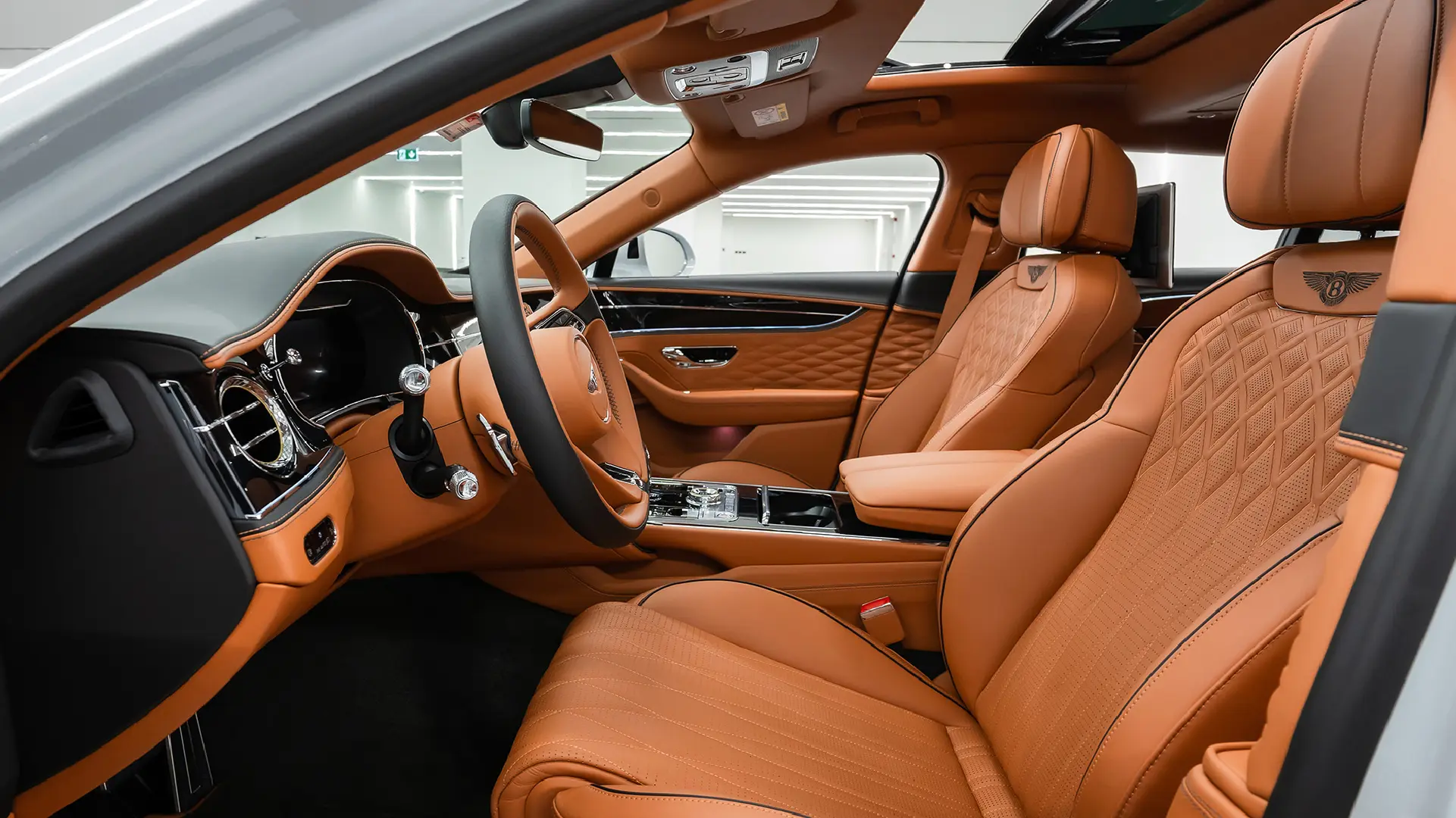 Bentley Flying Spur W12  WHITE 2023 Rental Dubai