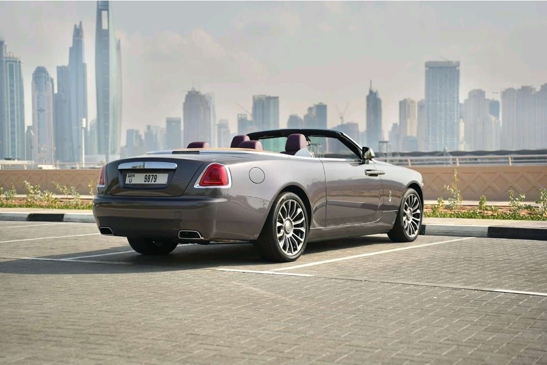 Rolls Royce Dawn    Silver 2023 Rental Dubai