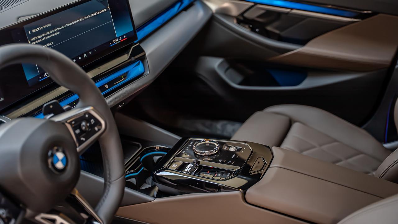 BMW 530i (2025)  BLACK 2025 Rental Dubai