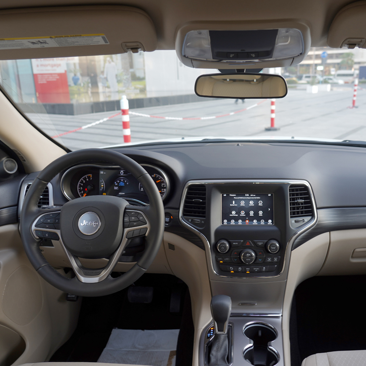  Jeep Grand Cherokee  WHITE 2021 Rental Dubai