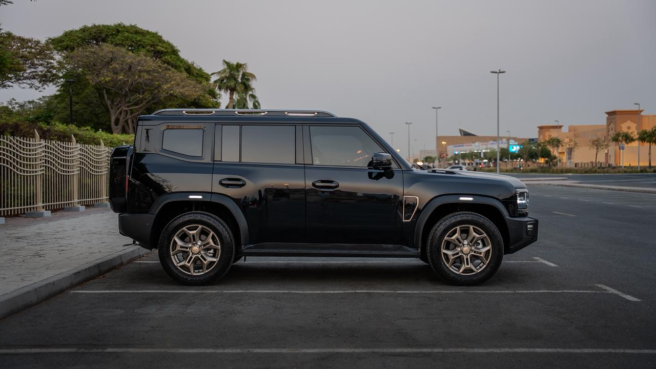 Jetour T2 2025  BLACK 2025 Rental Dubai