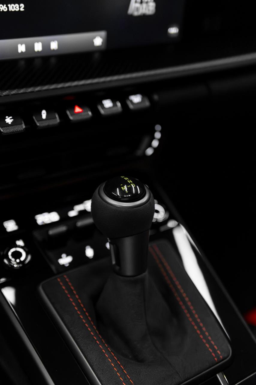 Porsche 911 GT3 RS  BLACK 2025 Rental Dubai